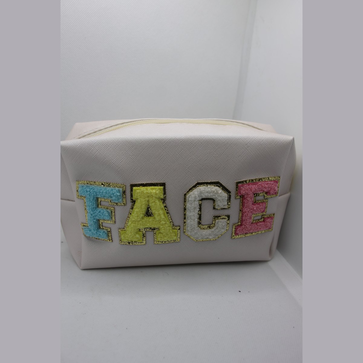 Face Toiletry Bags